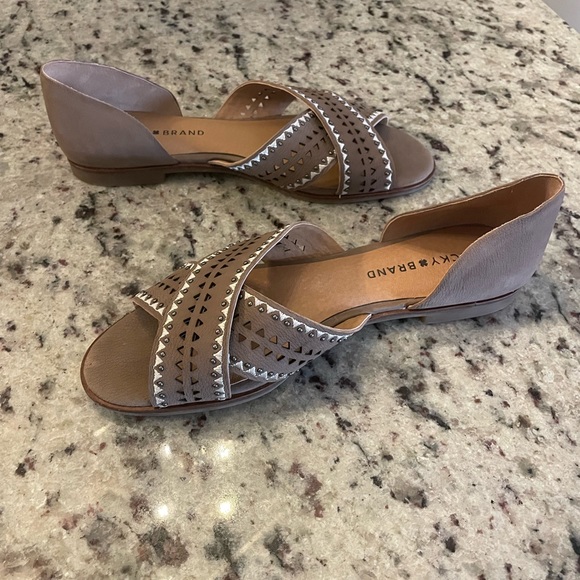 Lucky Brand Sandal Size 9 - Picture 3 of 4